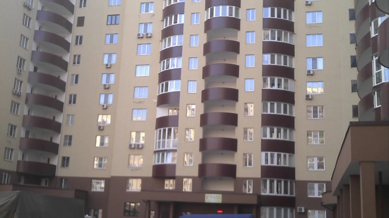 послуги вантажників Київ — розвантаження вантажного автомобіля