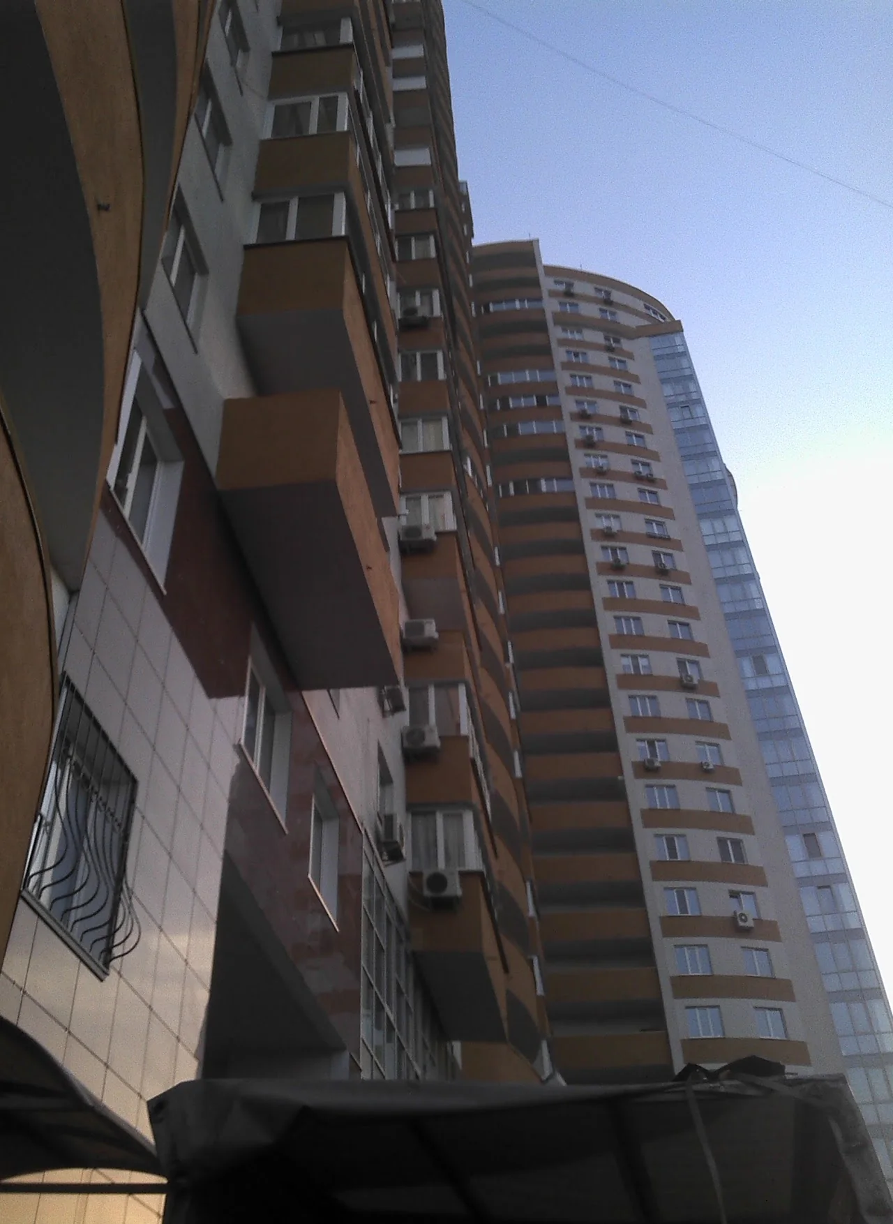 послуги вантажників Київ — підйом матеріалів на поверх