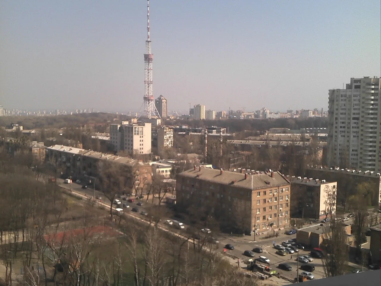 робота вантажників на будівельному об'єкті