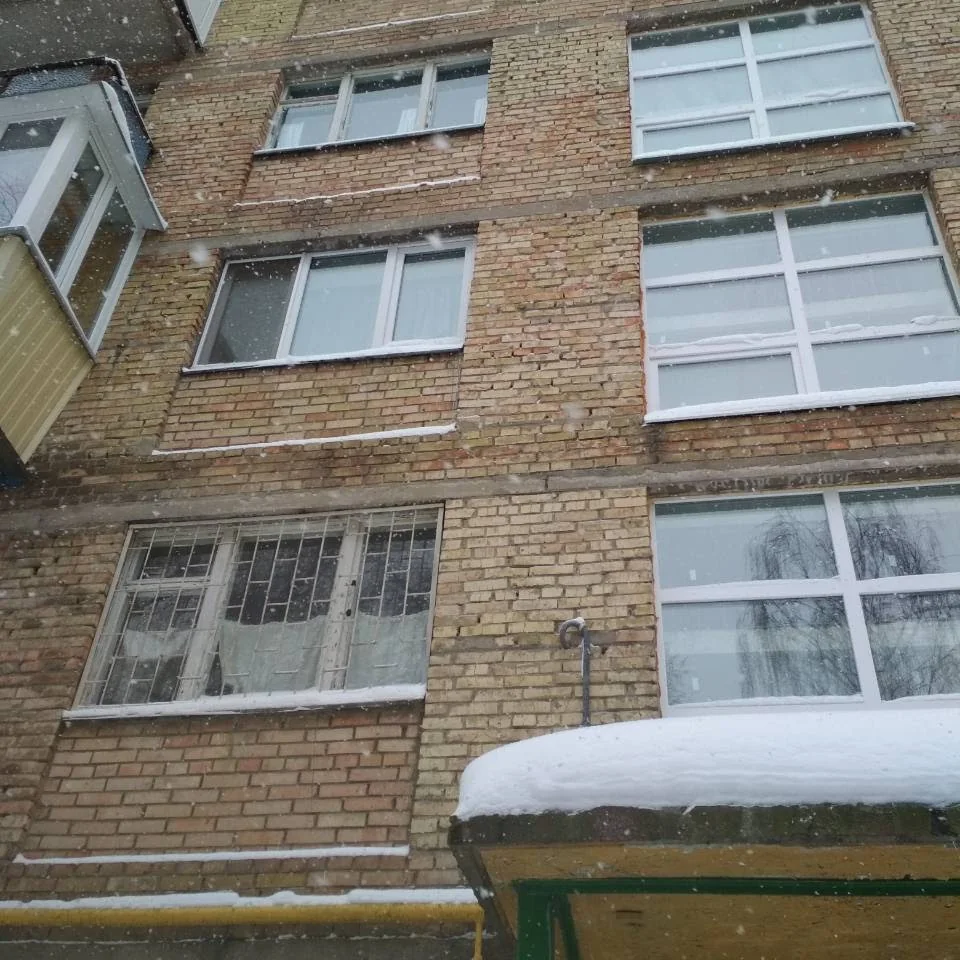 робота вантажників на будівельному об'єкті