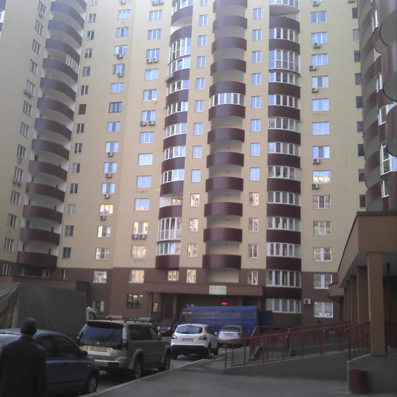 послуги вантажників Київ — розвантаження будівельних матеріалів